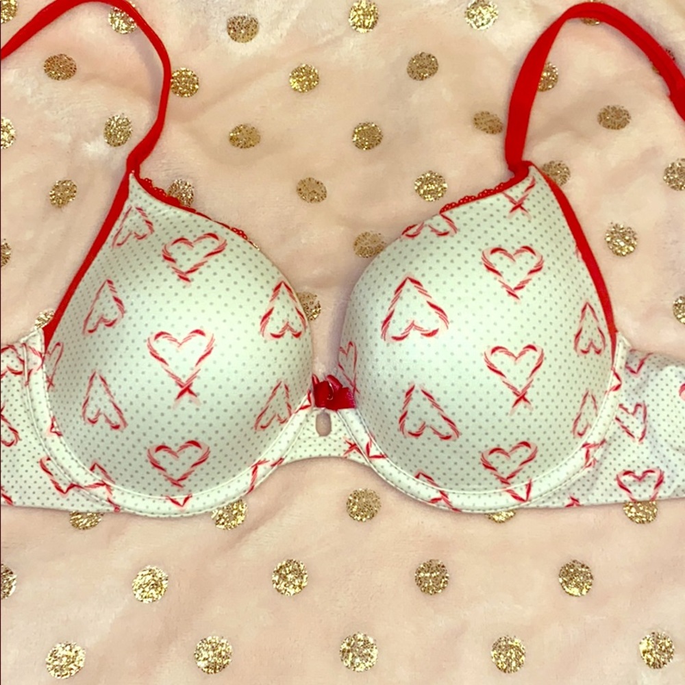 Holiday Special Edition Victoria’s Secret bra 34B